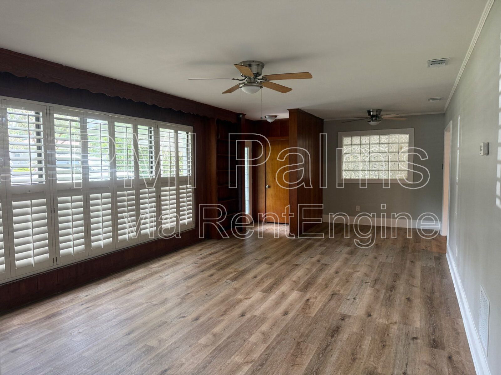 LEASE PENDING *** Rent to Own Opportunity Available Now!*** The layout of this very spacious 4-Bedroom house provides lots of options for use! property image