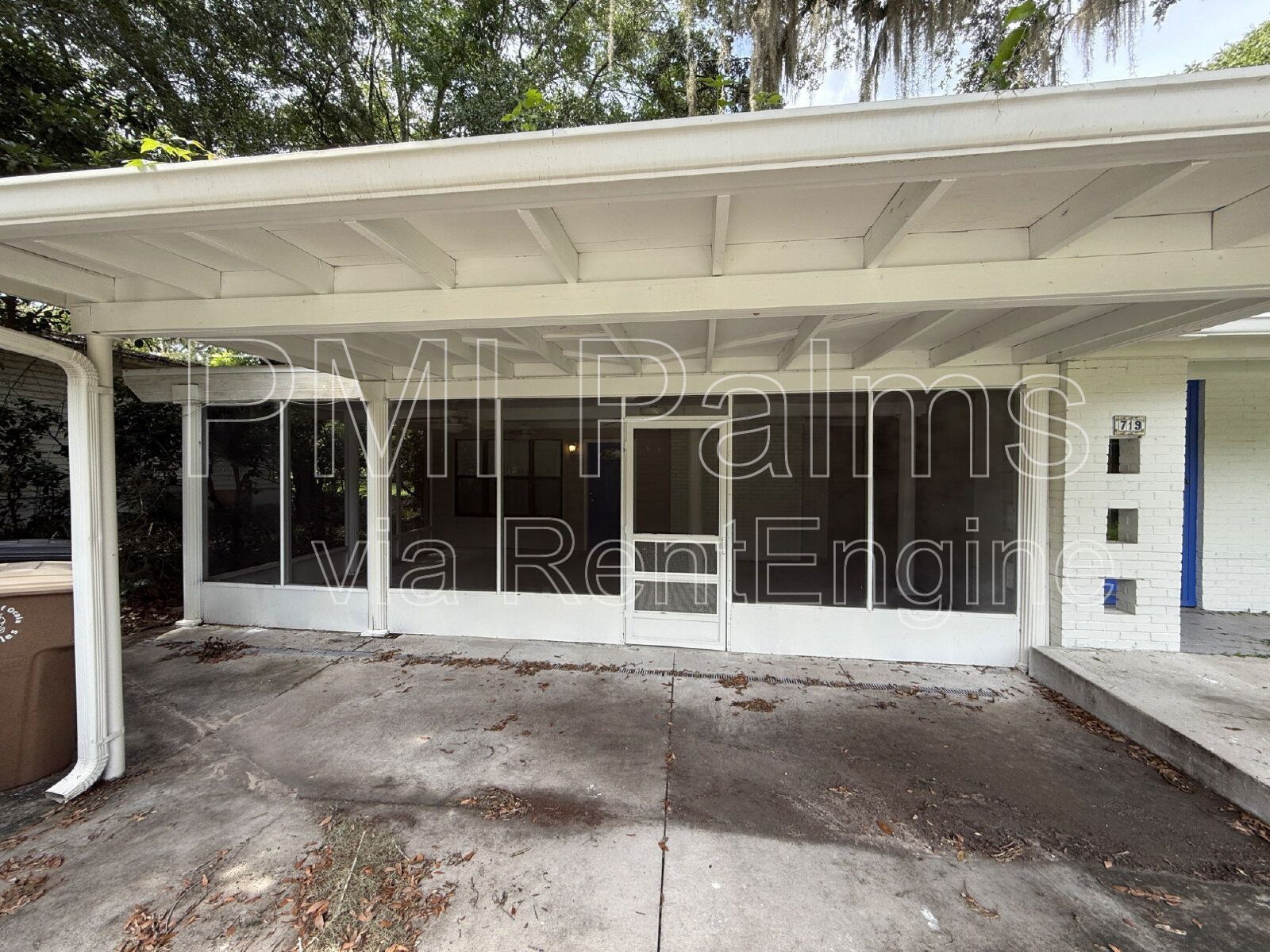 LEASE PENDING *** Rent to Own Opportunity Available Now!*** The layout of this very spacious 4-Bedroom house provides lots of options for use! property image