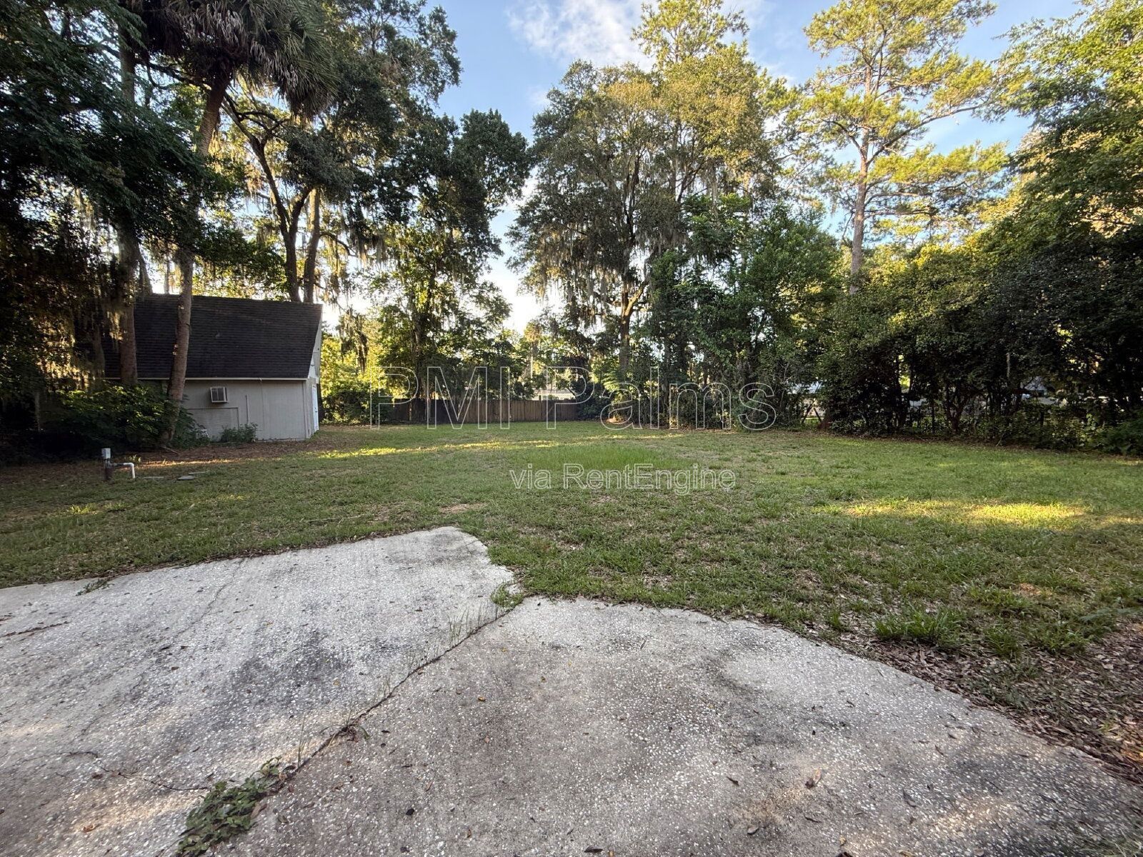 LEASE PENDING *** Rent to Own Opportunity Available Now!*** The layout of this very spacious 4-Bedroom house provides lots of options for use! property image