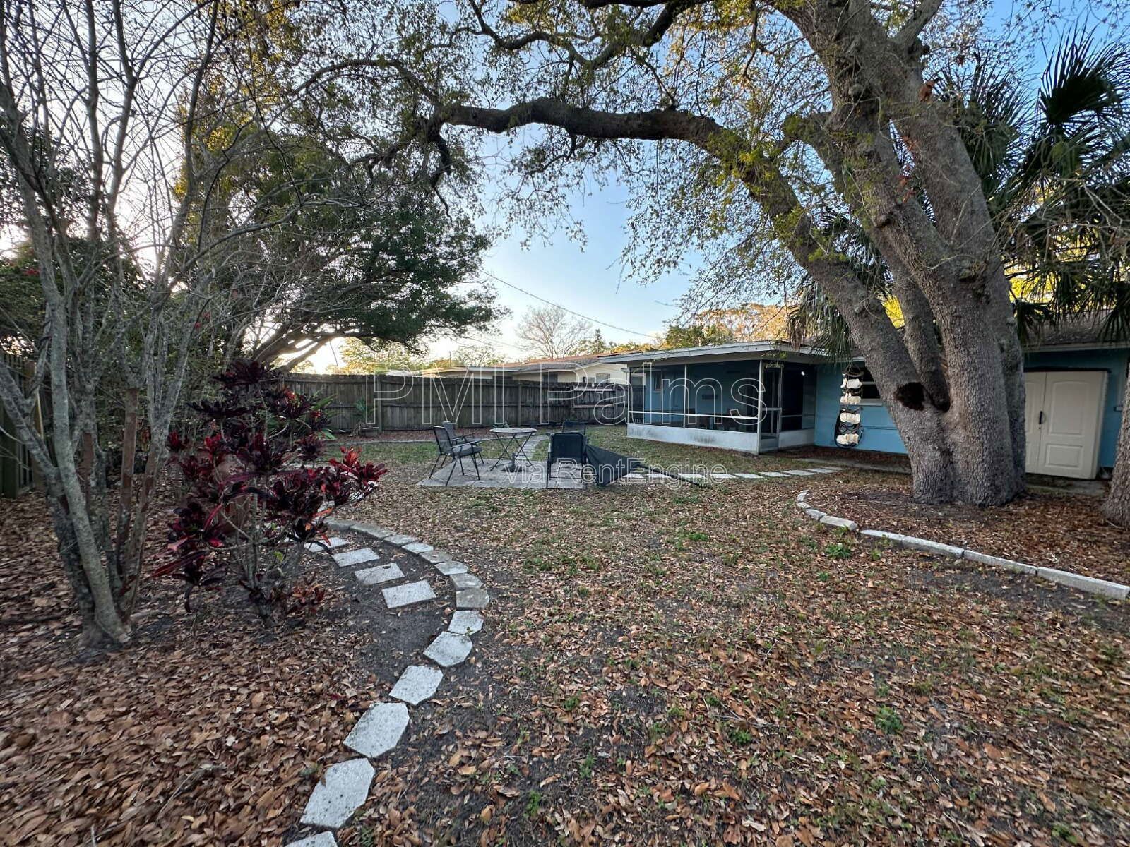 Adorable house on a quiet dead end street near downtown Dunedin! property image