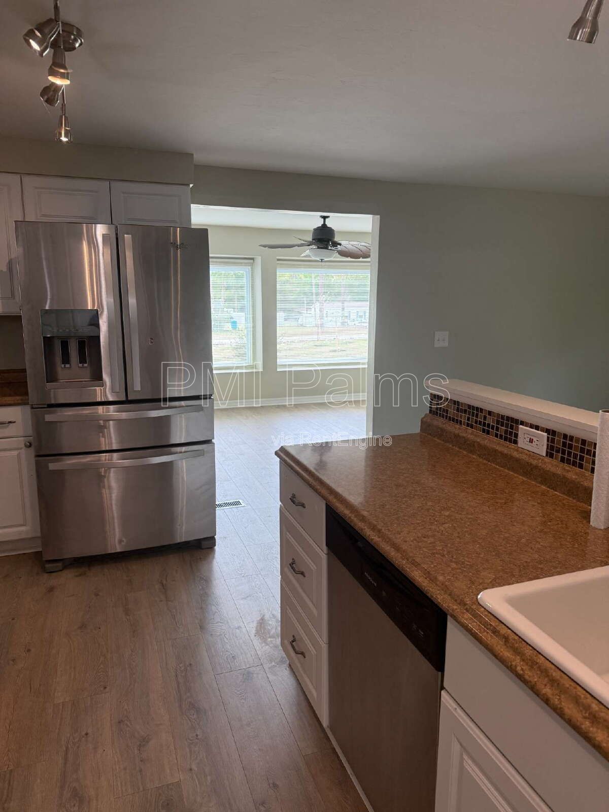 Beautifully updated 2 or 3 bedroom home on a large lot with a detached garage! property image