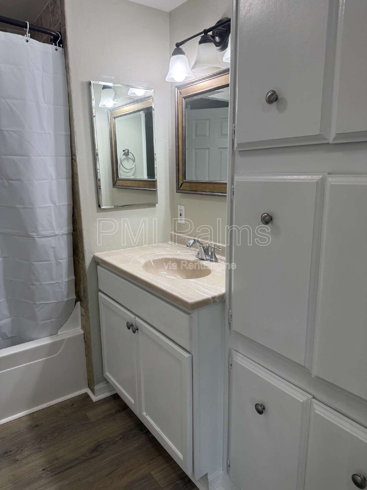 Beautifully updated 2 or 3 bedroom home on a large lot with a detached garage! property image