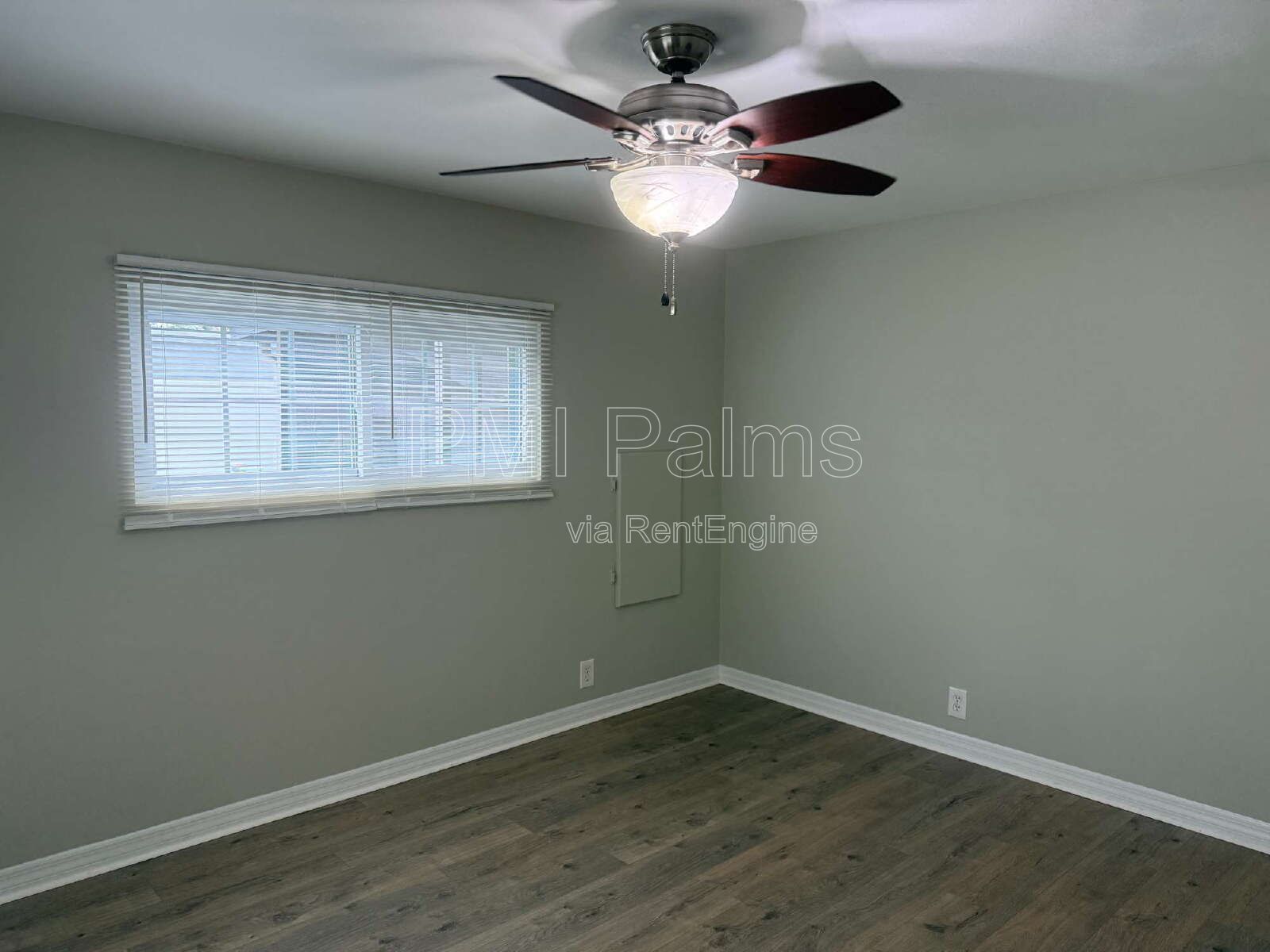 Beautifully updated 2 or 3 bedroom home on a large lot with a detached garage! property image