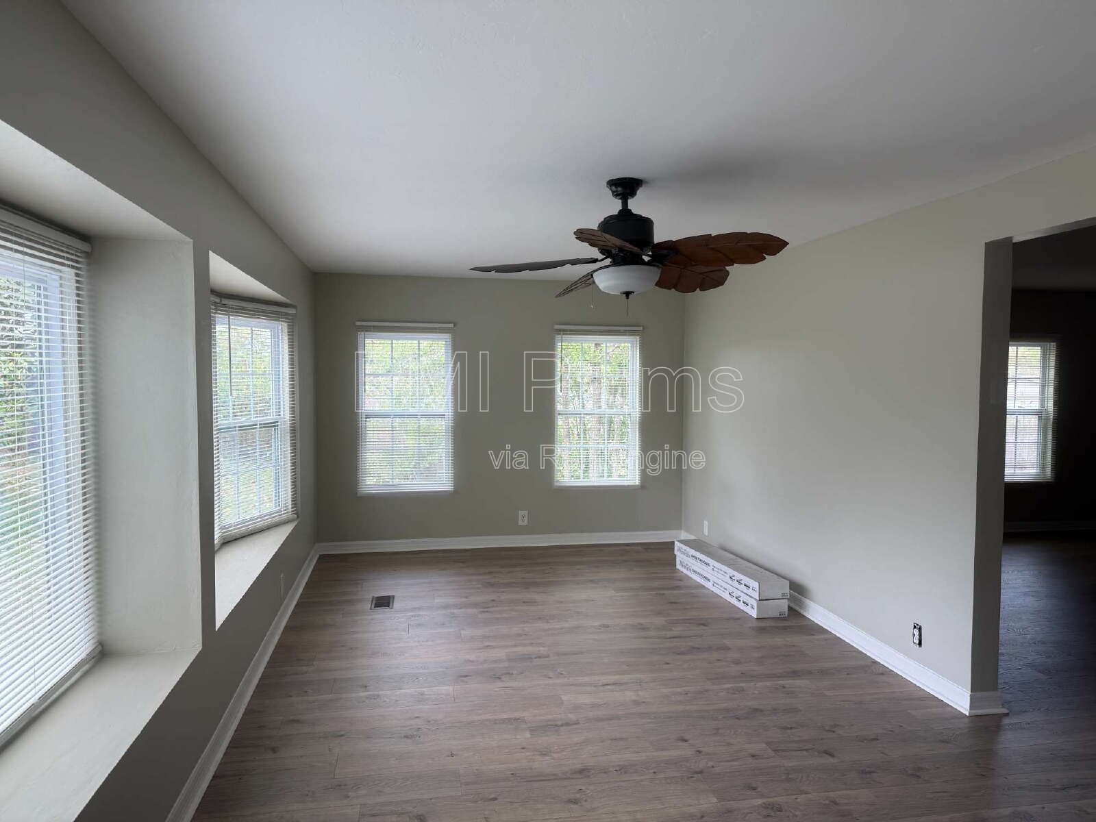Beautifully updated 2 or 3 bedroom home on a large lot with a detached garage! property image