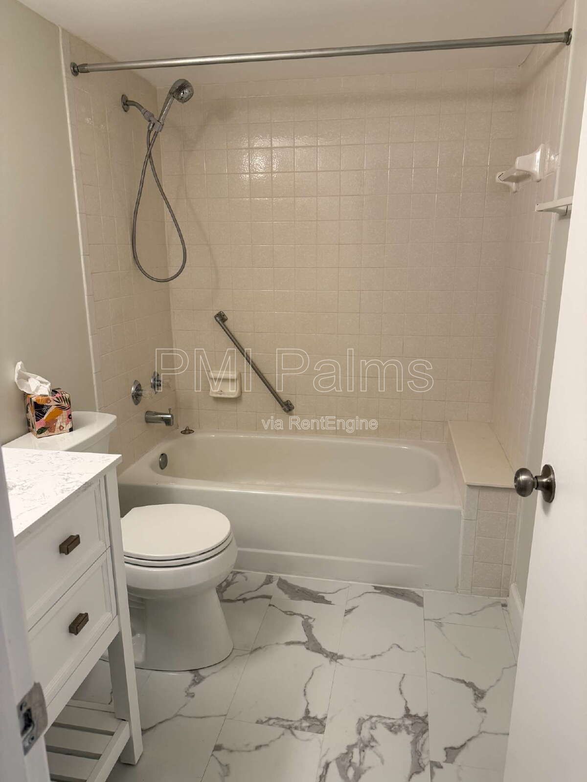 2 bedroom, 2 bathroom condo in a community with lots of amenities available for rent! property image