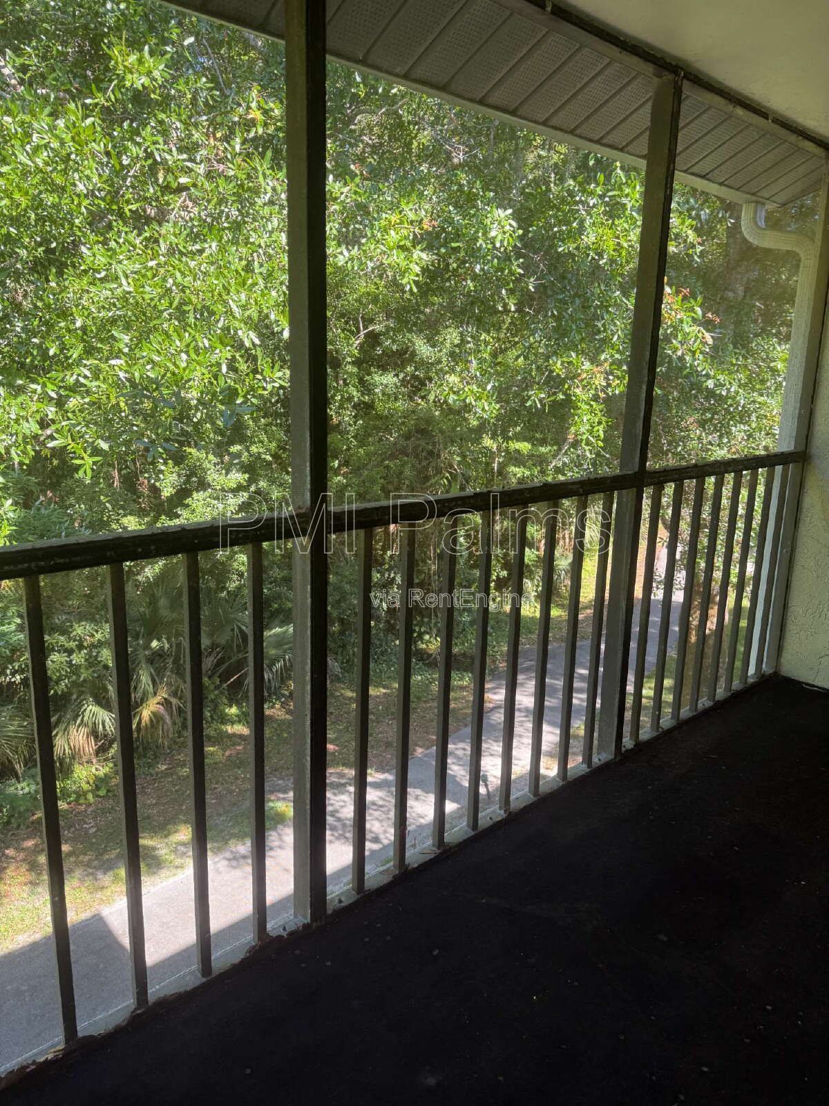 2 bedroom, 2 bathroom condo in a community with lots of amenities available for rent! property image