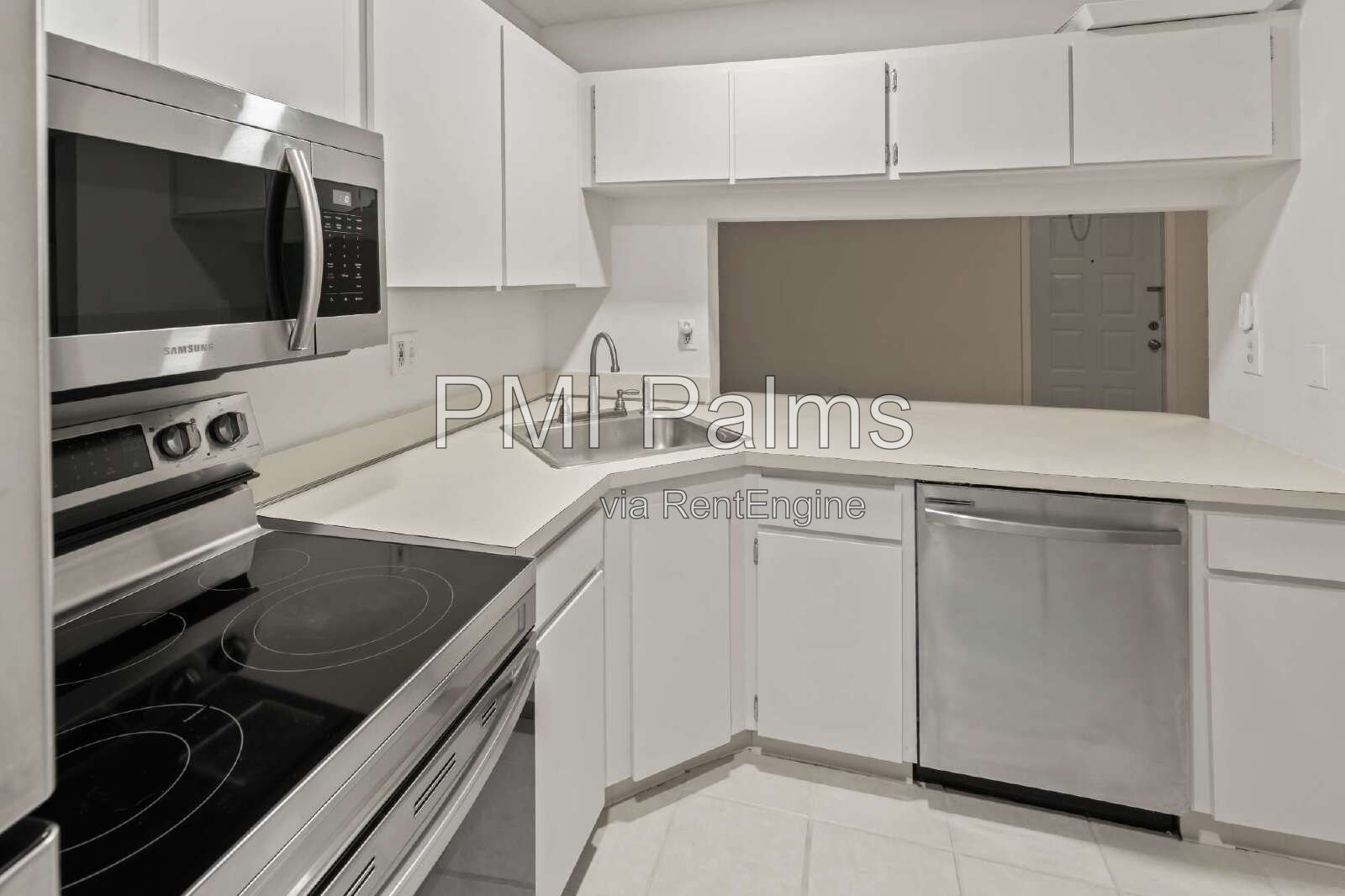 2 bedroom, 2 bathroom condo in a community with lots of amenities available for rent! property image