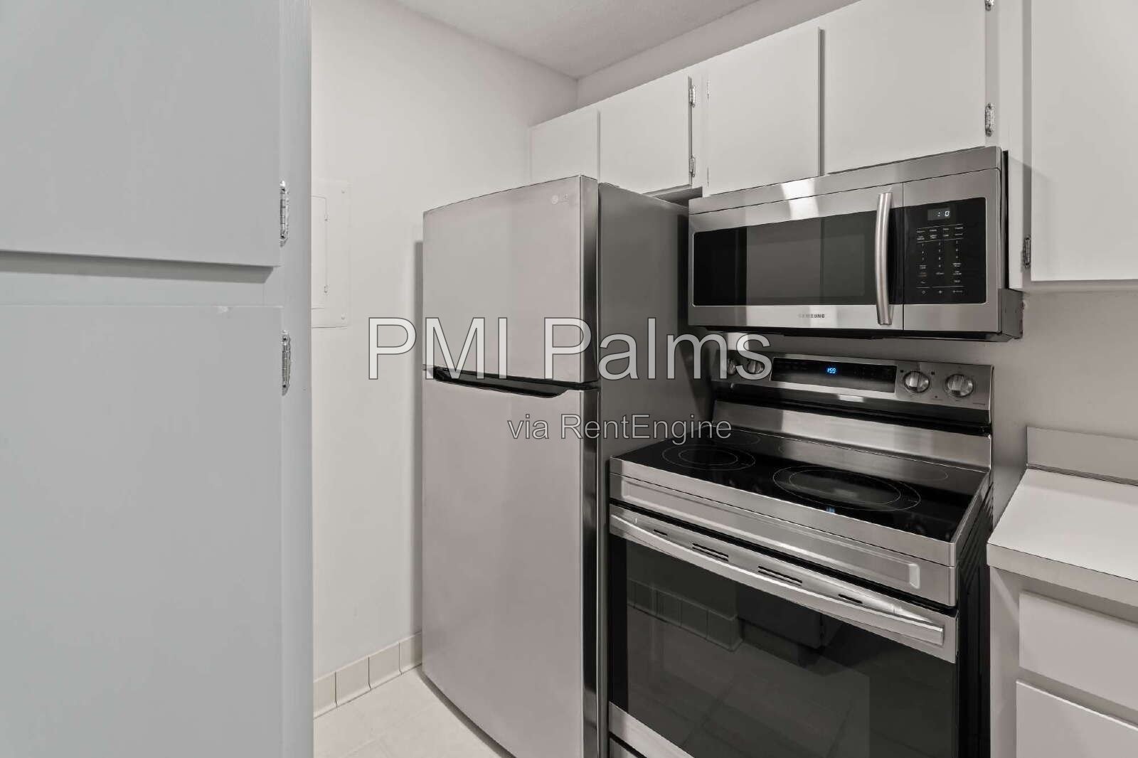 2 bedroom, 2 bathroom condo in a community with lots of amenities available for rent! property image