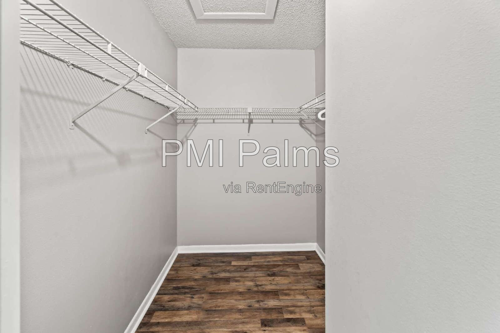2 bedroom, 2 bathroom condo in a community with lots of amenities available for rent! property image