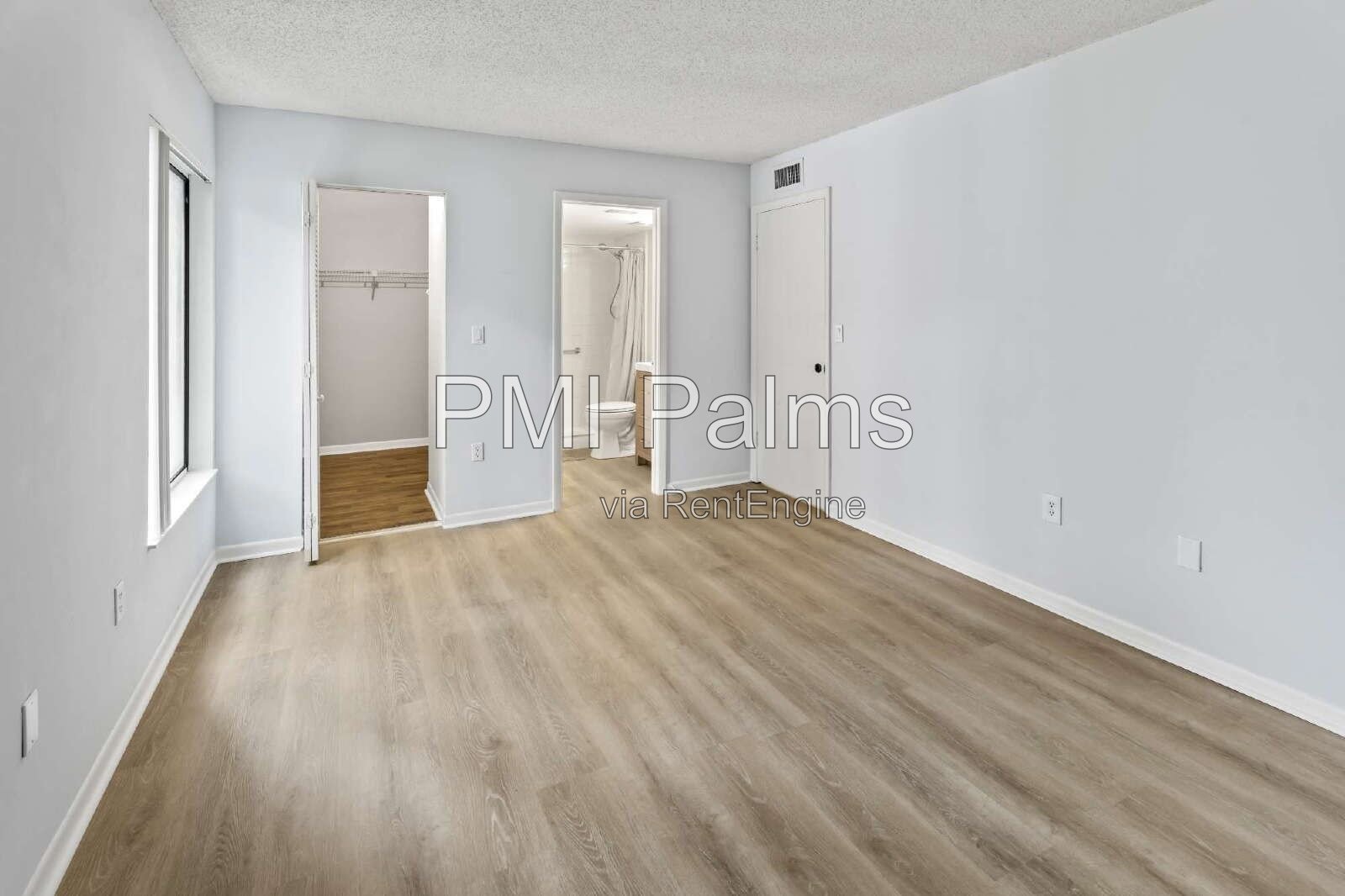 2 bedroom, 2 bathroom condo in a community with lots of amenities available for rent! property image