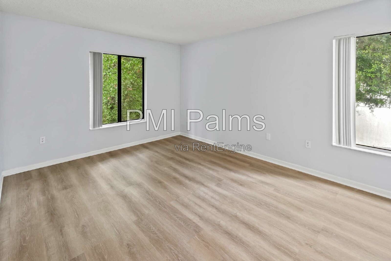 2 bedroom, 2 bathroom condo in a community with lots of amenities available for rent! property image